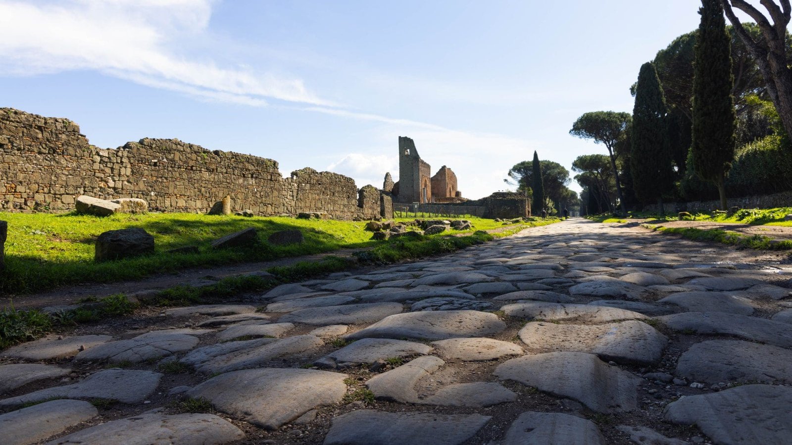 Read more about the article Ancient Appian Way
