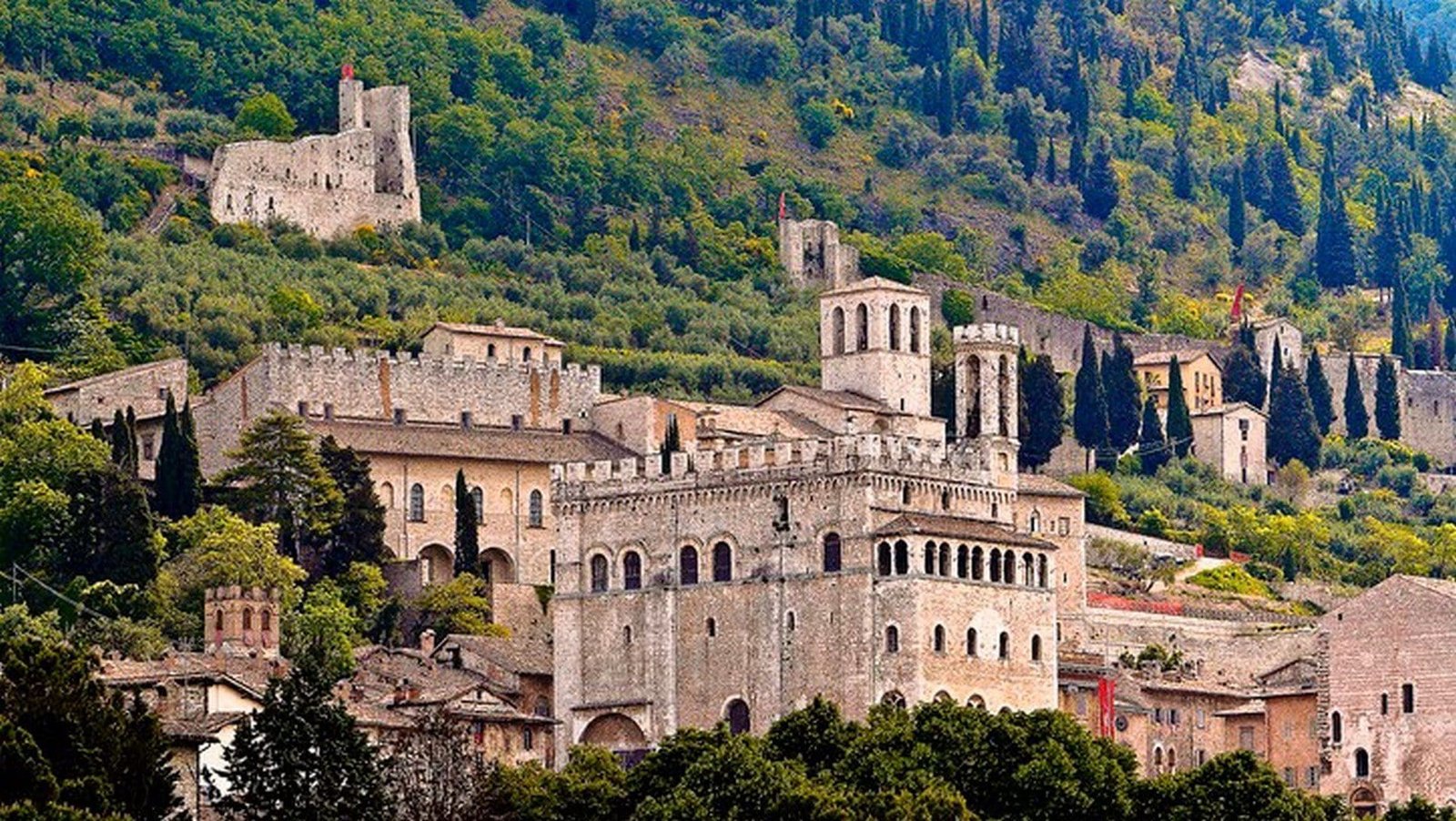 Read more about the article Gubbio