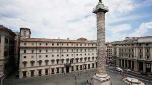 column of marcus aurelius