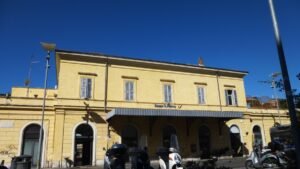 roma san pietro railway station