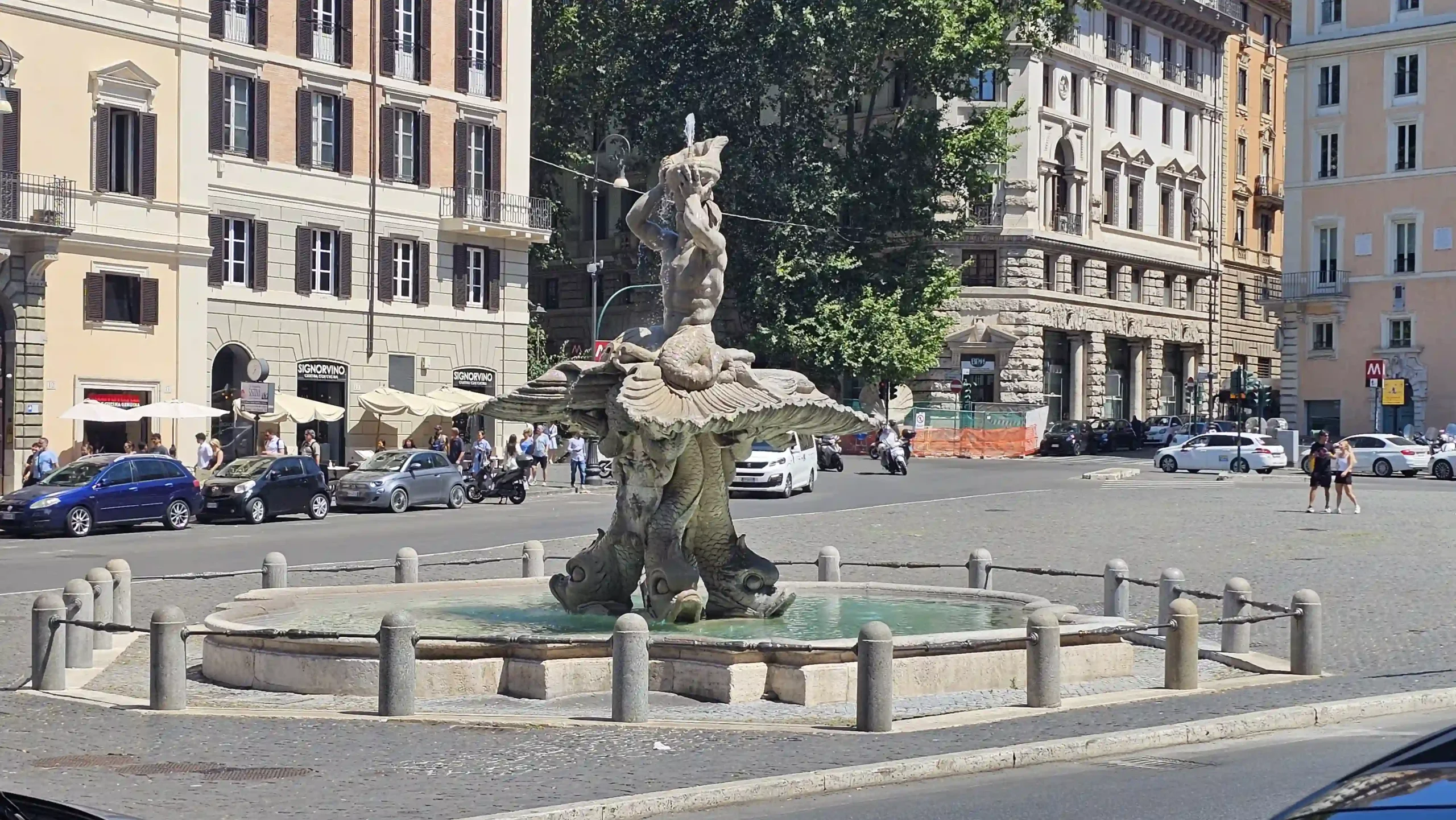 Read more about the article Fontana del Tritone