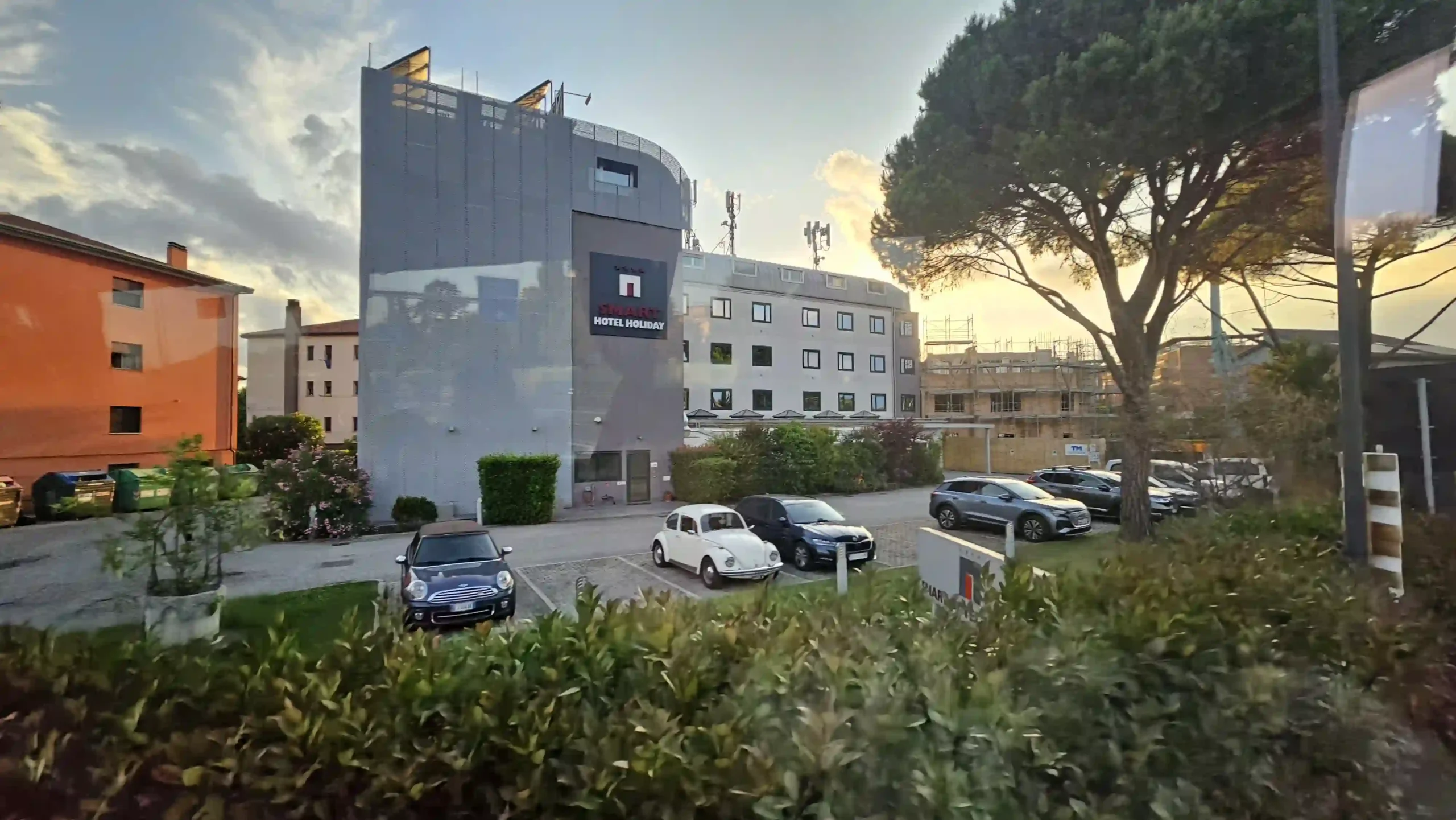 Read more about the article Smart Hotel Holiday (Venice)