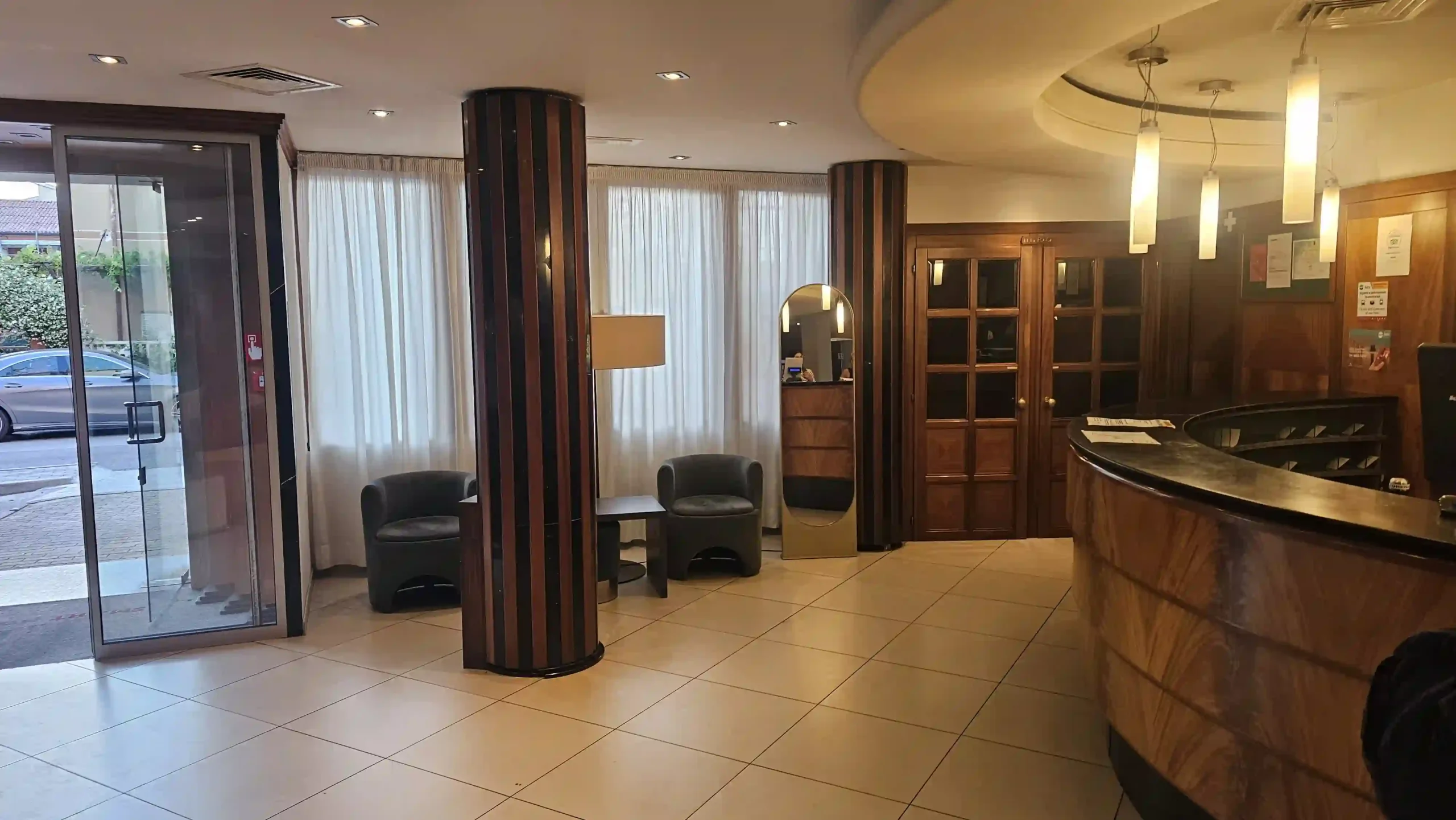 smart hotel holiday venice (7)