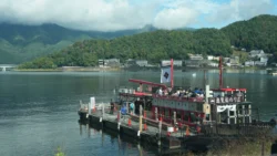 Lake Kawaguchiko 625264522