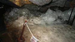 Narusawa Ice Cave 2694100524