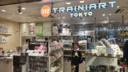 Tokyo Station Building 383642577