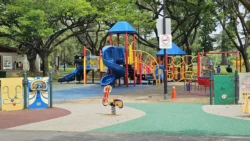 West Coast Park 1121683478