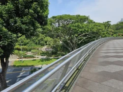 Alexandra Garden Trail 2999660035