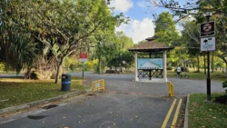 Changi Beach Park 1095938774