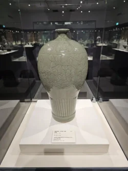 Kaleidoscope in Clay 124763301