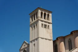 Assisi basilica di san francesco in assisi (umbria) dslr (12)