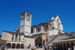 Assisi basilica di san francesco in assisi (umbria) dslr (8)