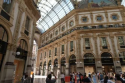 Milan galleria vittorio emanuele ii dslr (23)