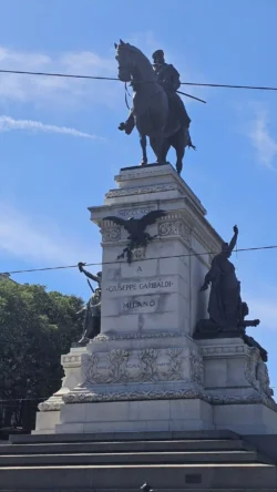 Milan monumento a giuseppe garibaldi (7)