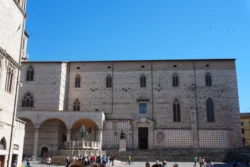 palazzo dei priori dslr (2)