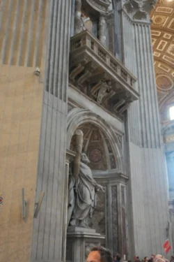 saint peters basilica dslr (12)