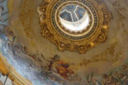saint peters basilica dslr (81)