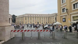 st. peter square (18)