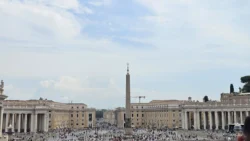 st. peter square (66)