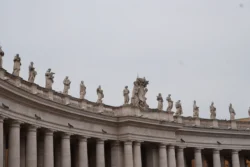 st. peter square dslr (11)