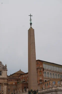 st. peter square dslr (32)