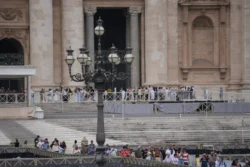 st. peter square dslr (53)