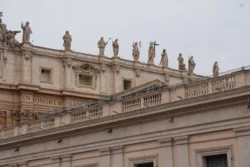 st. peter square dslr (6)