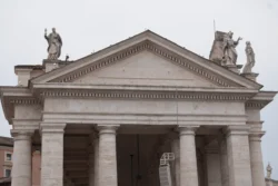 st. peter square dslr (64)