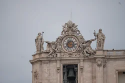 st. peter square dslr (67)