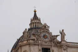 st. peter square dslr (7)
