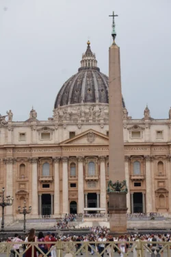 st. peter square dslr (73)