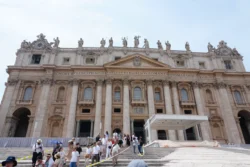st. peter square dslr (91)