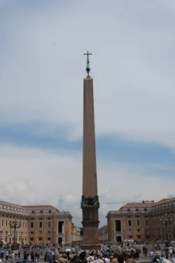 st. peter square dslr (96)