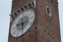 Verona torre dei lamberti dslr (11)
