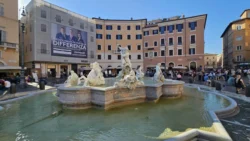 fountain of neptune (3)
