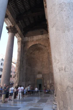 pantheon dslr (9)