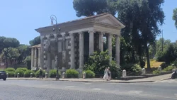 Forum Boarium temple of portunus (6)
