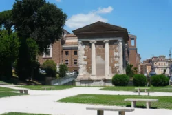 Forum Boarium temple of portunus dslr (10)