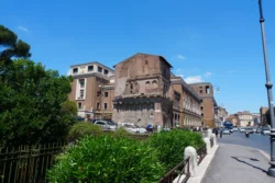 Forum Boarium temple of portunus dslr (8)