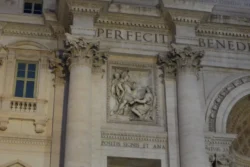 trevi fountain dslr (53)